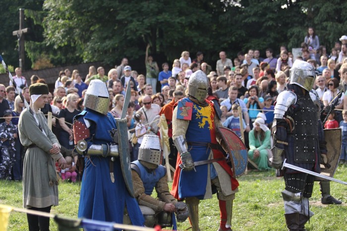 Ești îndrăgostit de istorie și voluntariat? Atunci devino membru al echipei ce organizează cel mai așteptat festival istoric al anului „Festivalul Medieval 2017”